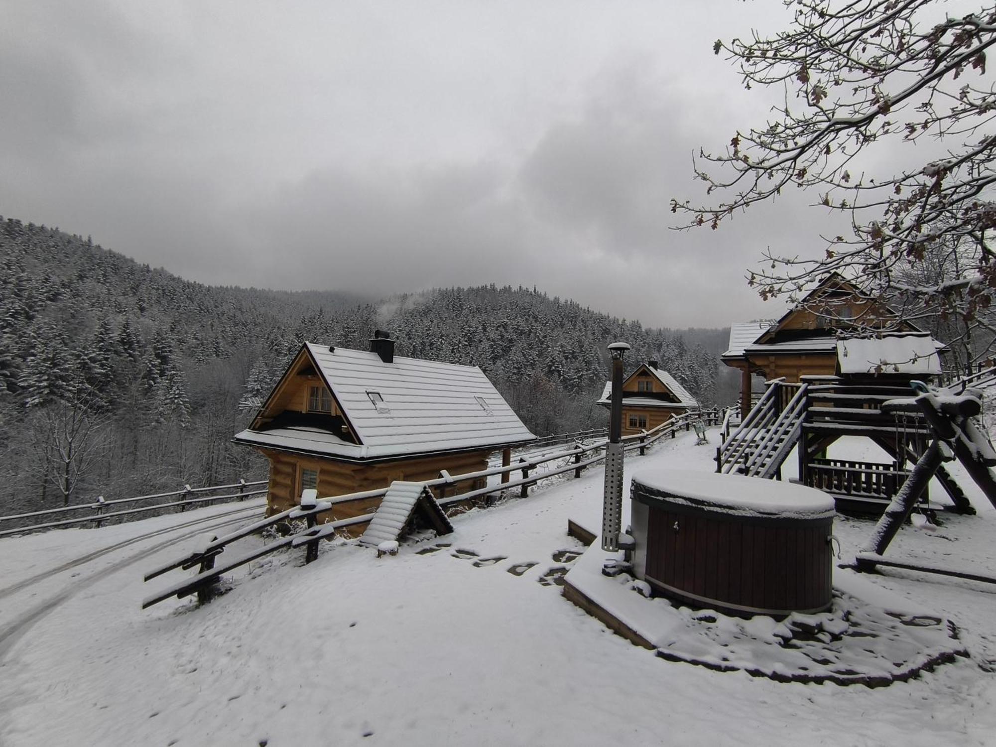Osada Mala Kozowka Villa Myslenice ภายนอก รูปภาพ