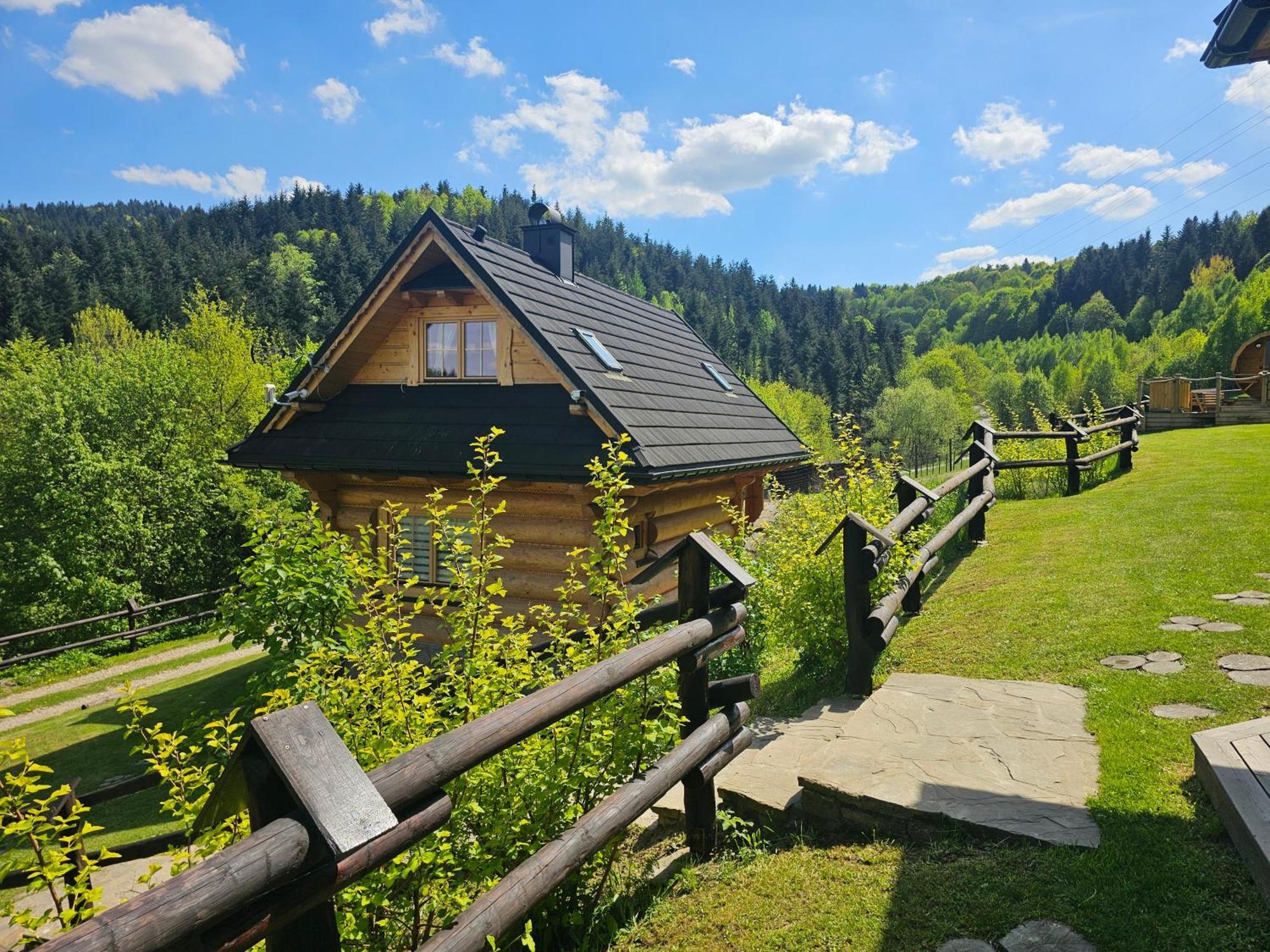 Osada Mala Kozowka Villa Myslenice ภายนอก รูปภาพ