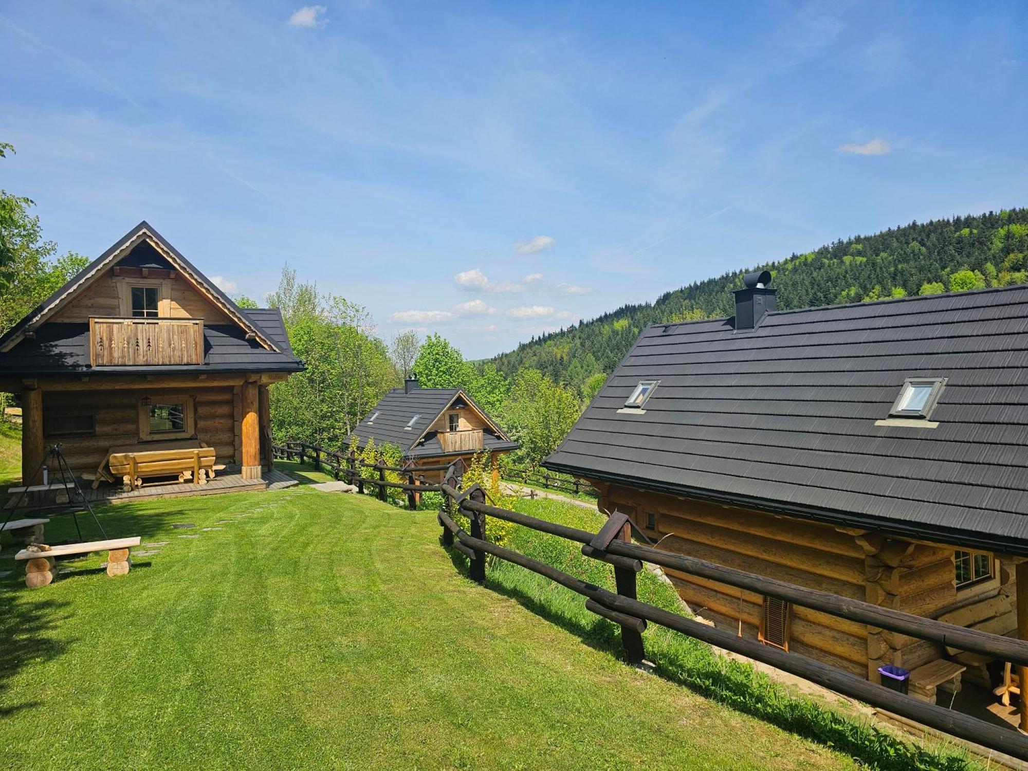 Osada Mala Kozowka Villa Myslenice ภายนอก รูปภาพ
